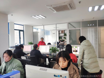 安徽臻美教育咨詢公司繪畫培訓(xùn) 點(diǎn)亮創(chuàng)意，繪就未來(lái)